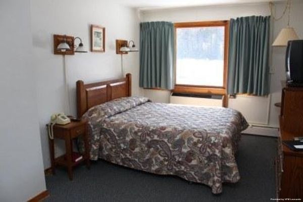 Hotel BLACKWATER FALLS STATE PARK (Douglas)